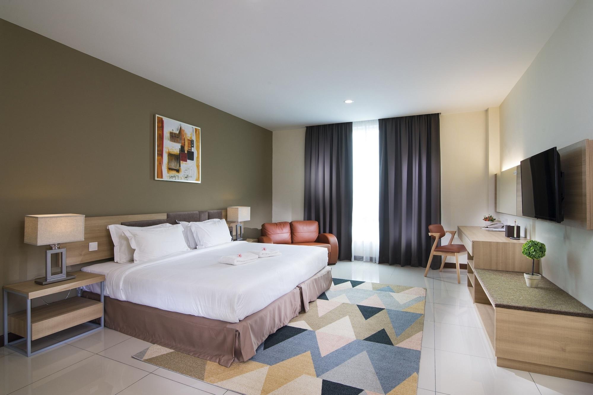 One Pacific Hotel And Serviced Apartments George Town Exterior photo